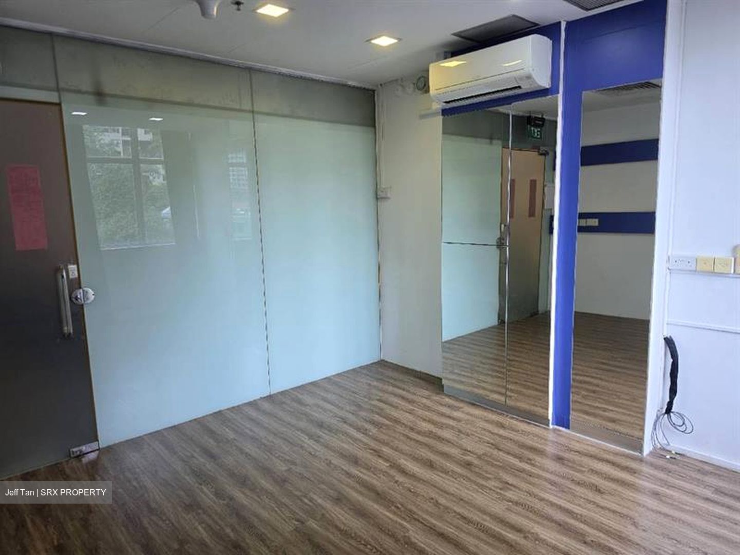 Rocca Balestier (D12), Office #604248251